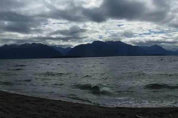 Lake Te Anau, New Zealand (1)