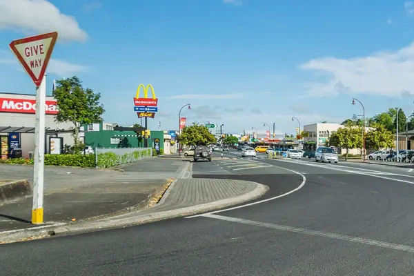 Normanby Road in Paeroa 01